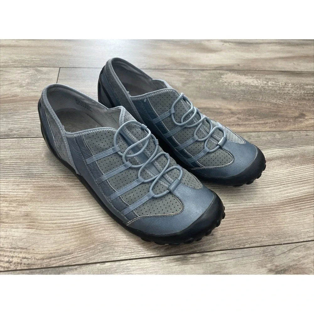 Privo by Clarks Womens Size 10 Slip On Sneaker Shoes Blue Gray Suede 75777